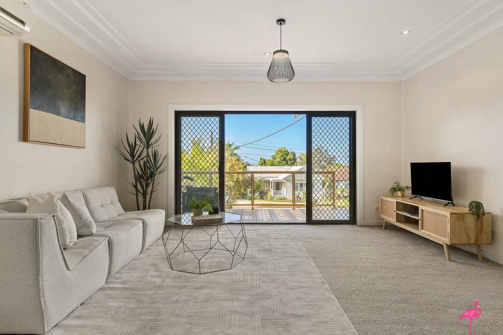 8 DELAGOA PL, CARINGBAH, NSW 2229