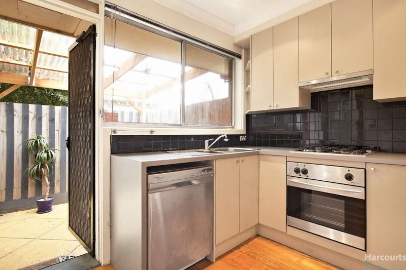 1/19 Collins St, Preston, VIC 3072