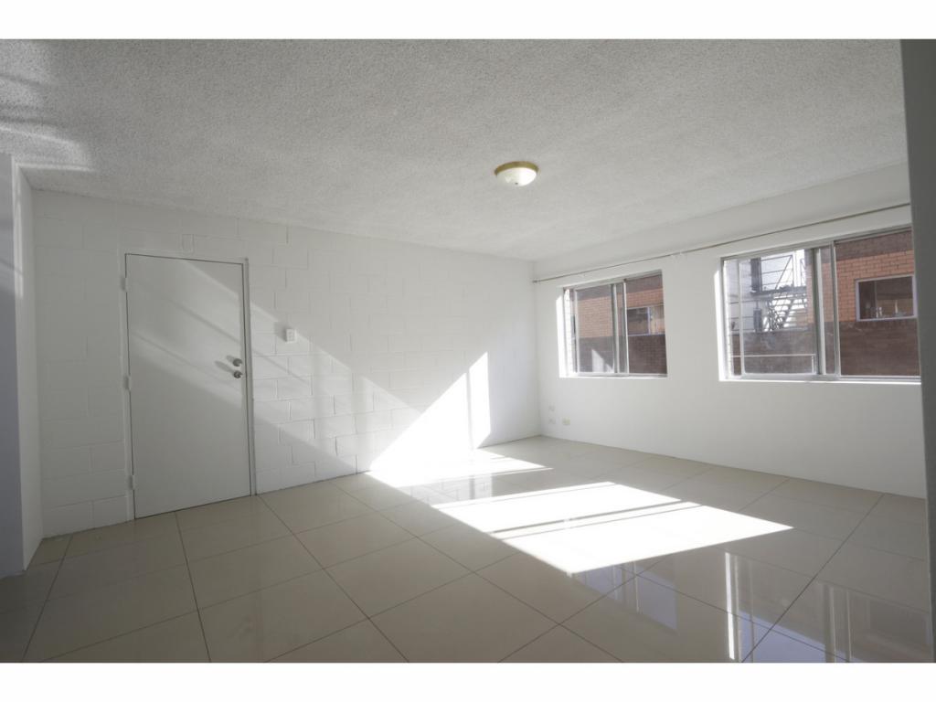 2/12 Cross St, Fairfield, QLD 4103