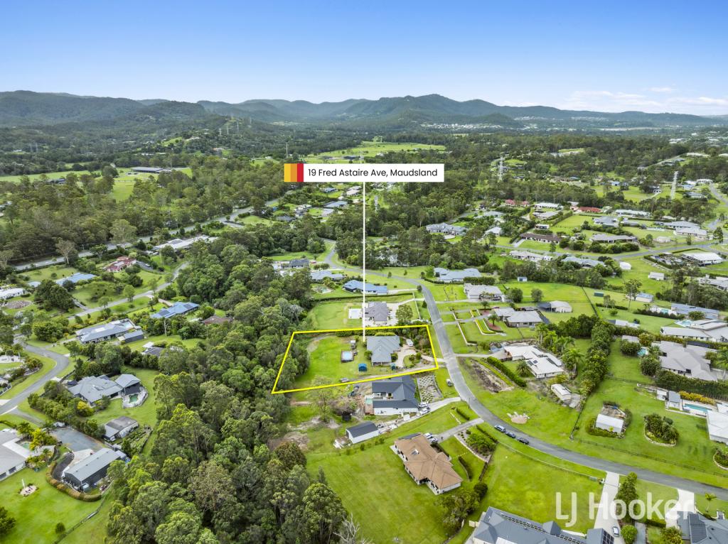 19 Fred Astaire Ave, Maudsland, QLD 4210