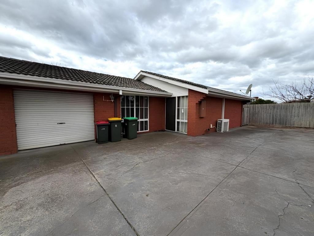 13b Moffatt Cres, Hoppers Crossing, VIC 3029