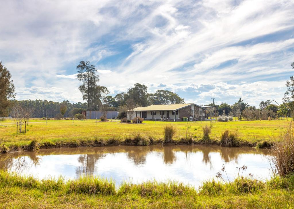 99 Redbank Rd, Pampoolah, NSW 2430