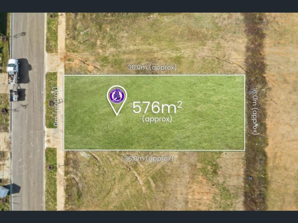 22 LONGLEAF ST, FYANSFORD, VIC 3218