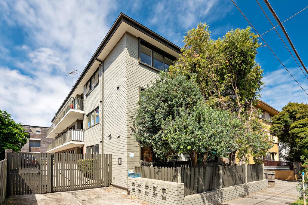 2/4 Marriott St, St Kilda, VIC 3182