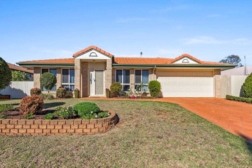 34 Paulene Cres, Kearneys Spring, QLD 4350