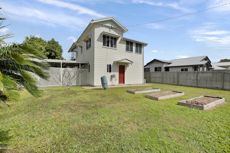 27 Schaefer St, West Mackay, QLD 4740