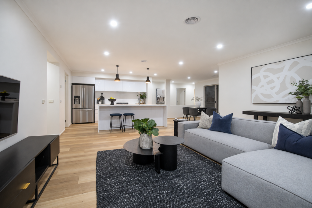 6 Chartwell Cres, Derrimut, VIC 3026