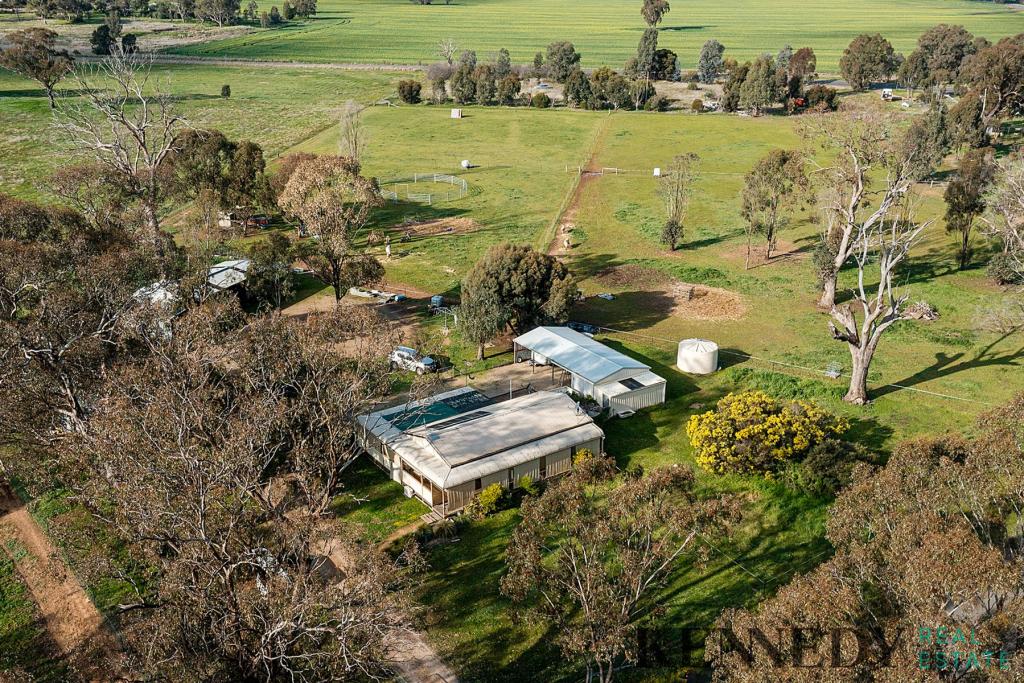 26 Holmes Rd, Lake Rowan, VIC 3727