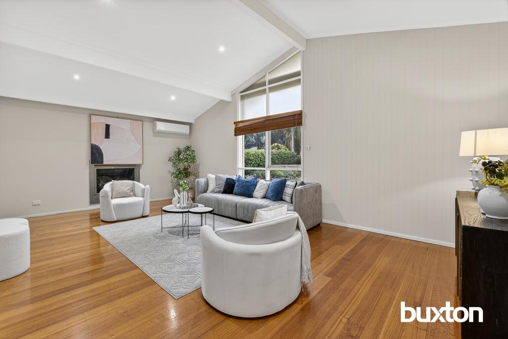 22 Tandara Ave, Doncaster, VIC 3108