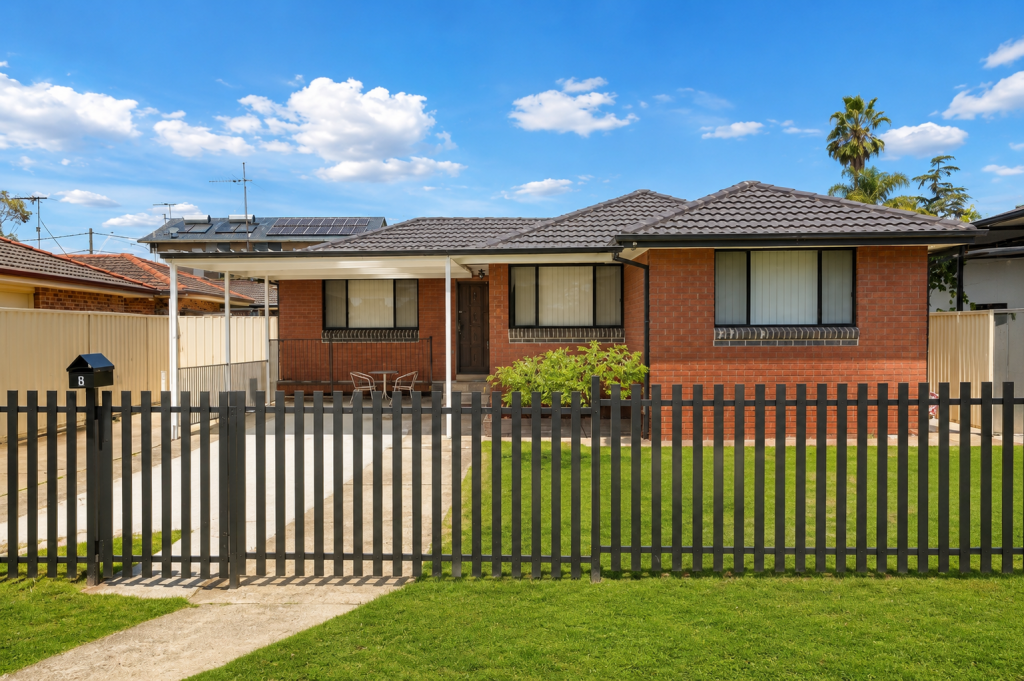 3 & 3a Whitcroft Pl, Oxley Park, NSW 2760