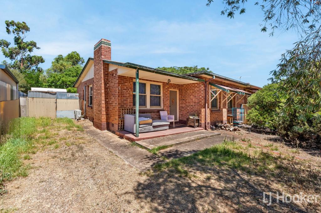 14 Breamore St, Elizabeth North, SA 5113