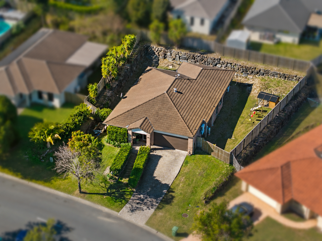 256 Universal St, Oxenford, QLD 4210