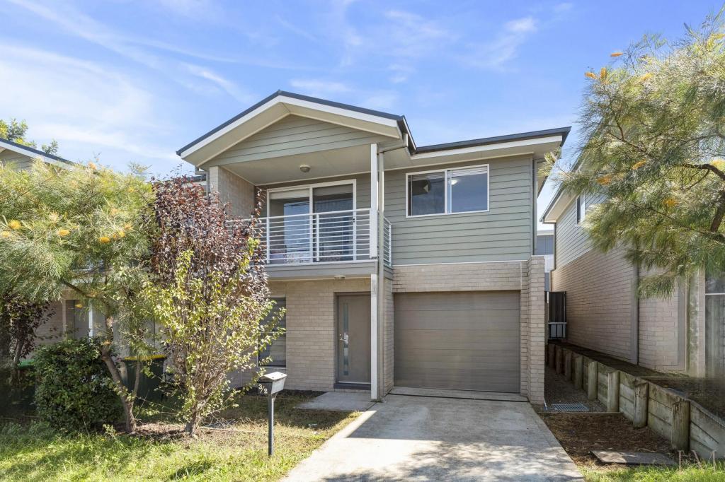 3/2 Conmurra Cct, Shortland, NSW 2307