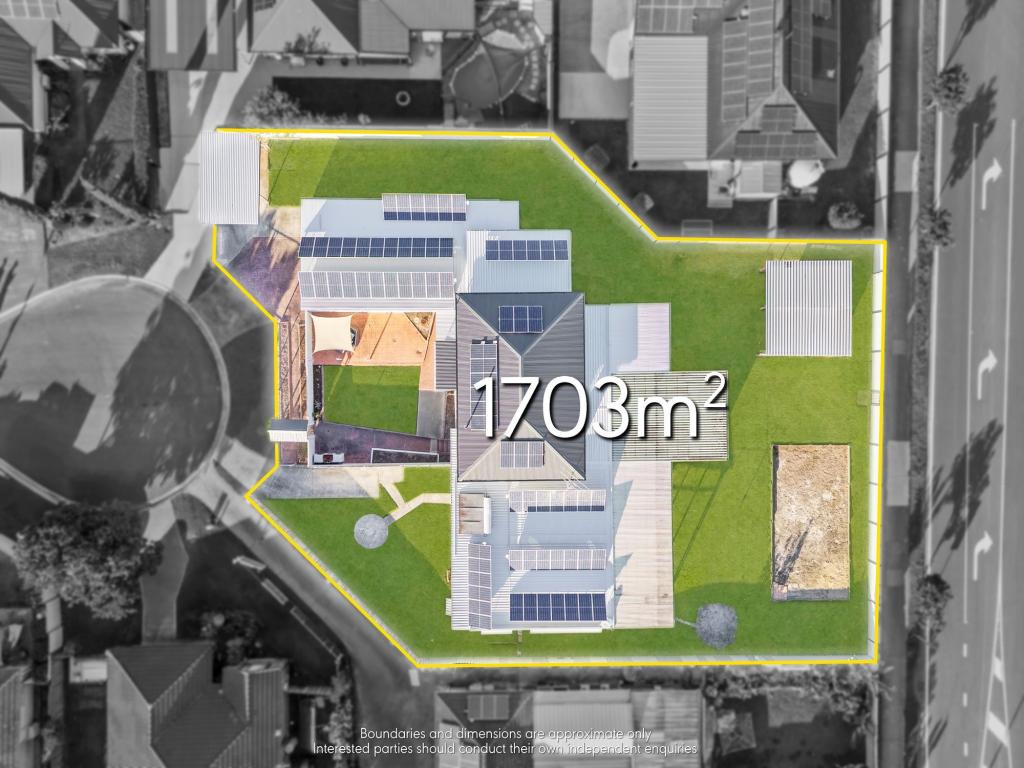 21 FELIX CT, CRESTMEAD, QLD 4132