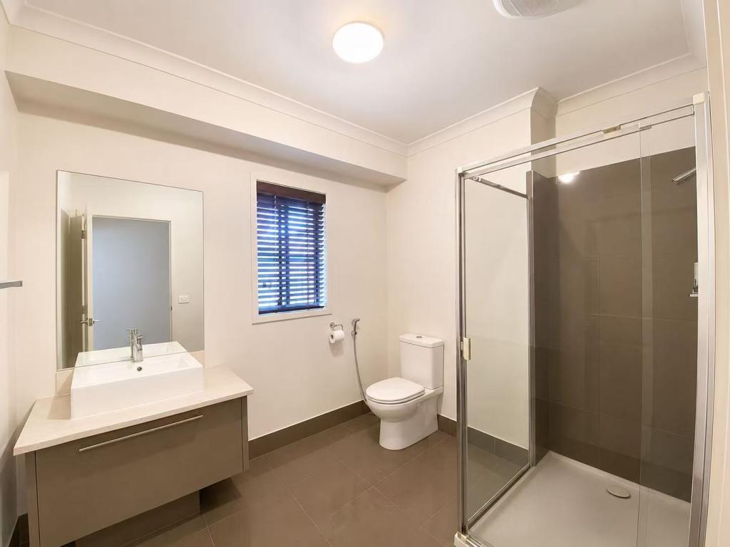 54 Campbell St, Glen Waverley, VIC 3150