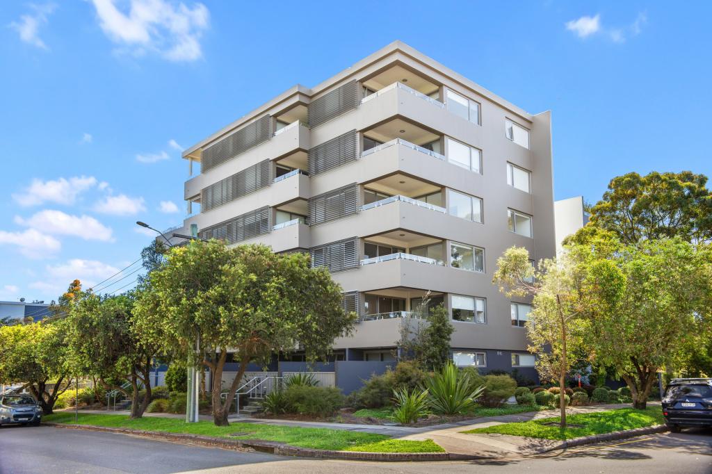 303/9 Moore St, Sutherland, NSW 2232