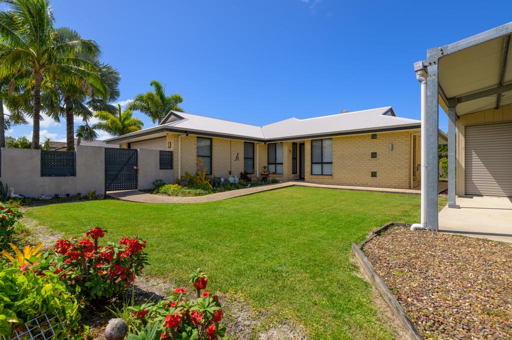 17 Tarwhine St, Tin Can Bay, QLD 4580