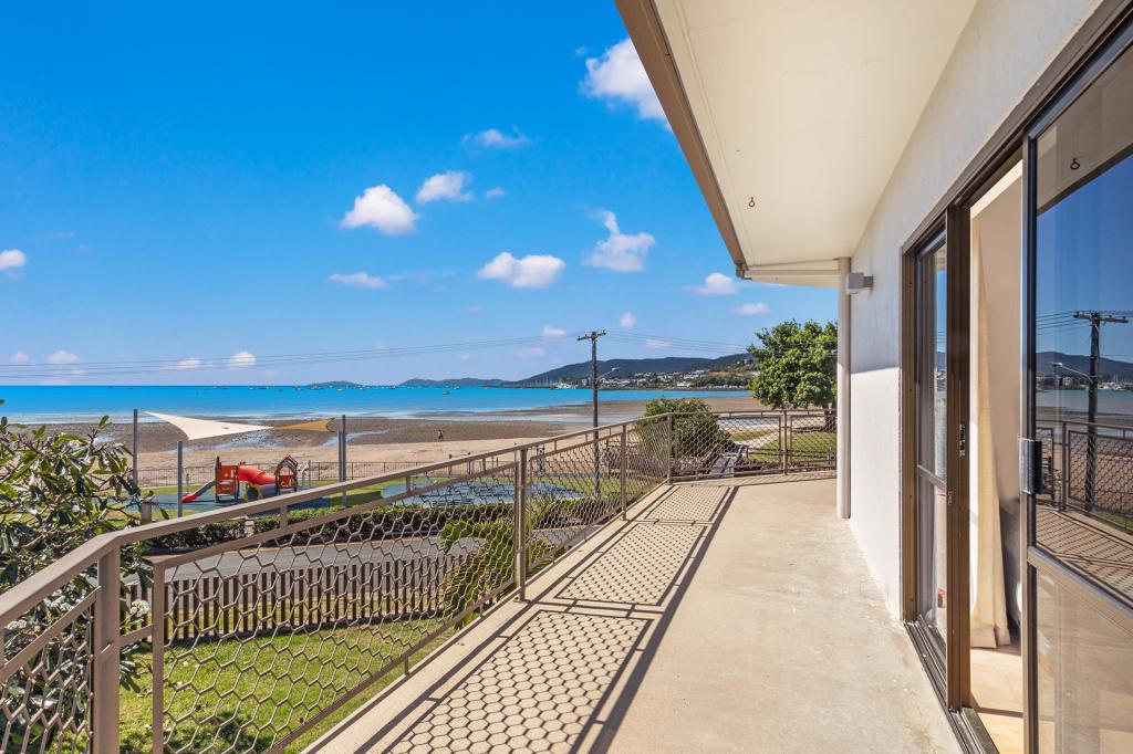 2/34 Coral Esp, Cannonvale, QLD 4802