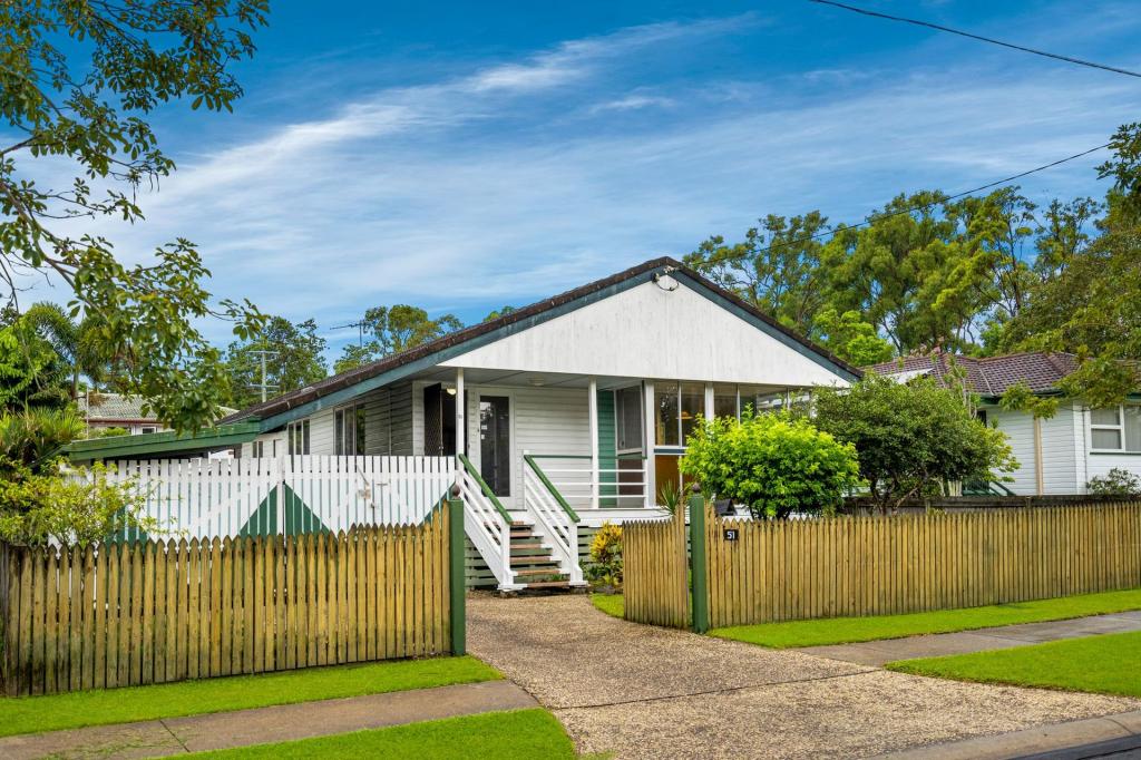 51 Garfield Rd, Woodridge, QLD 4114