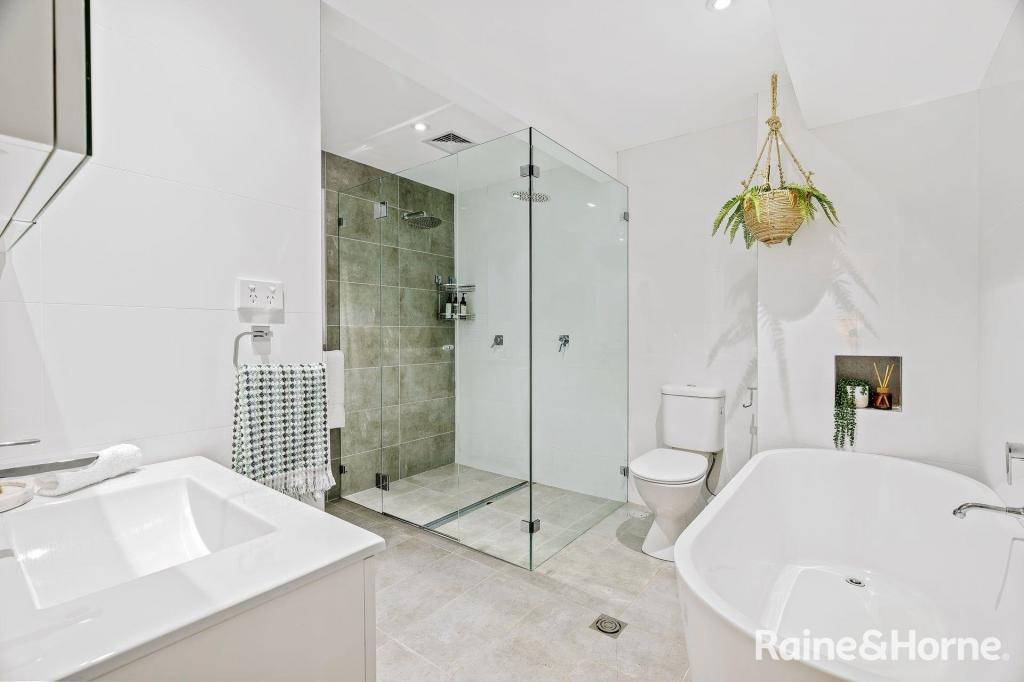 A/35 Riviera Ave, Terrigal, NSW 2260