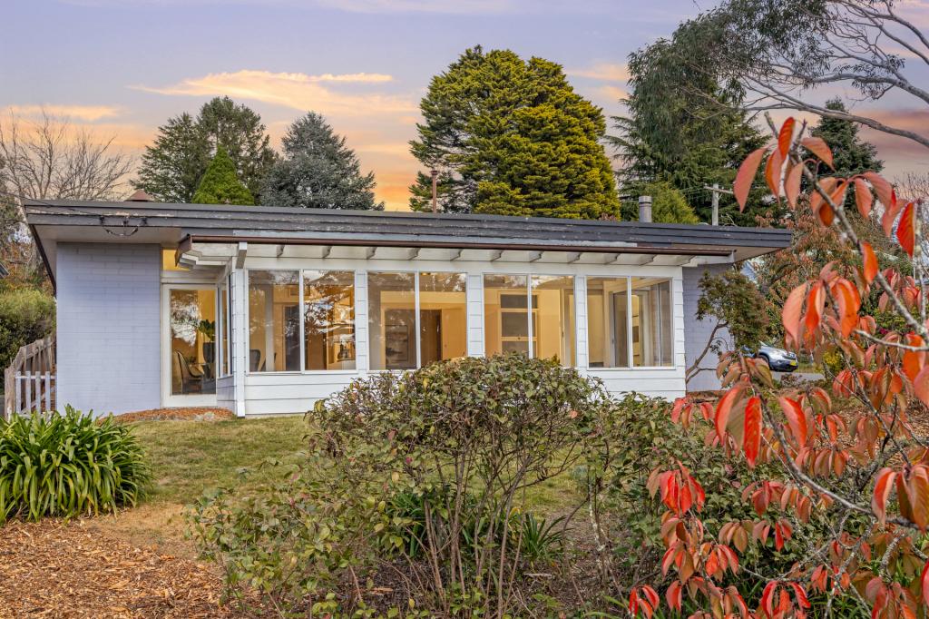 23 Park Ave, Blackheath, NSW 2785