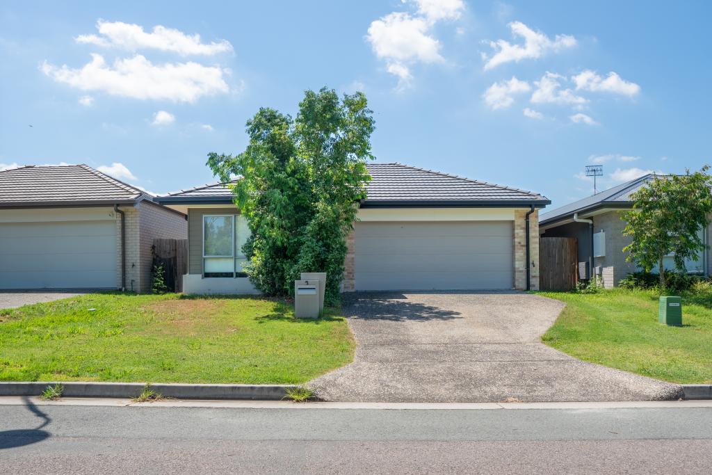 5 Fairbourne Tce, Pimpama, QLD 4209