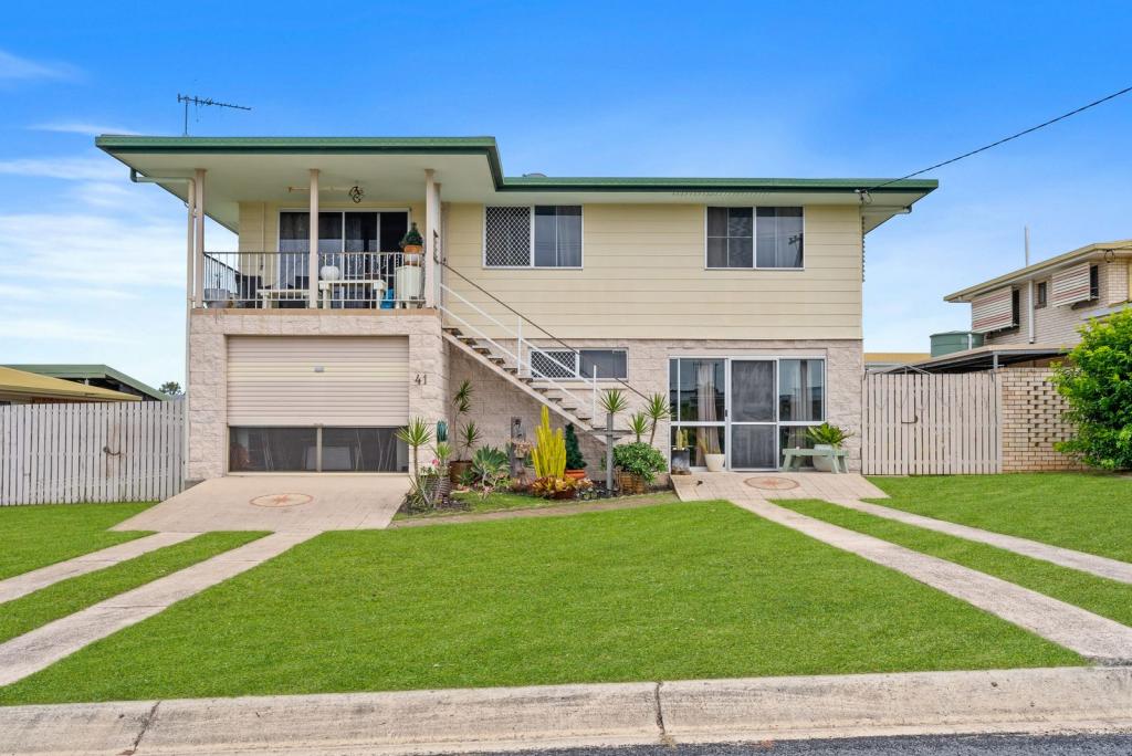 41 Riverview Dr, Burrum Heads, QLD 4659