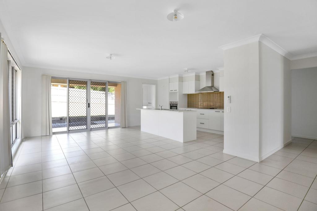 14 Principal Pl, Jones Hill, QLD 4570