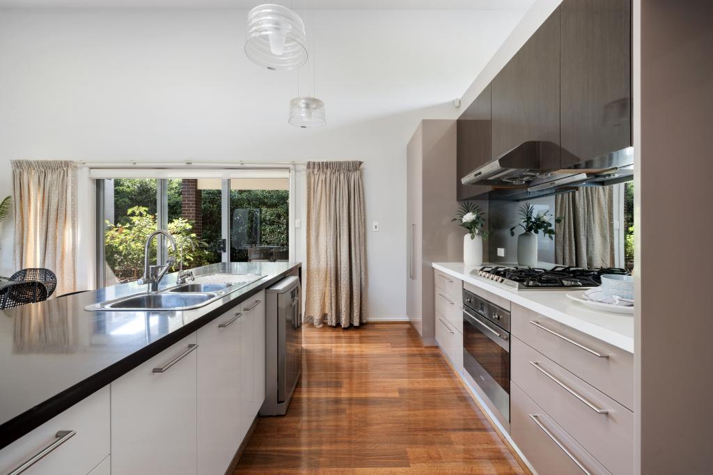 11 Abena Ave, Crace, ACT 2911