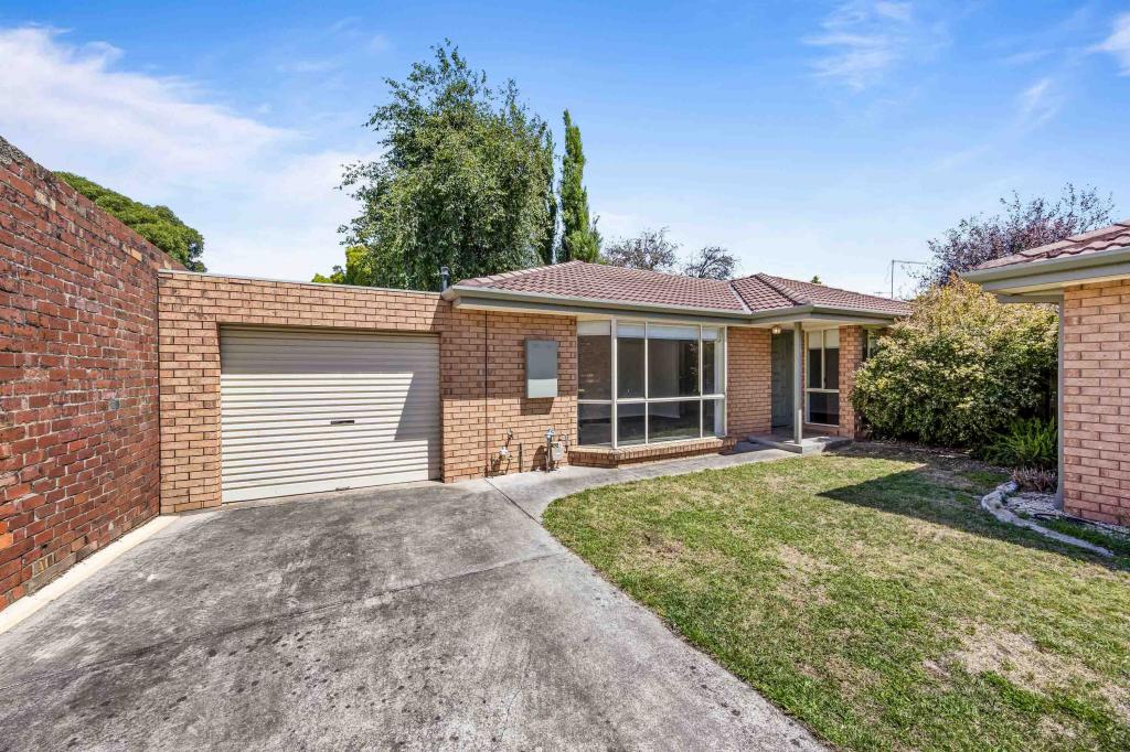 3/9 Winter St, Redan, VIC 3350
