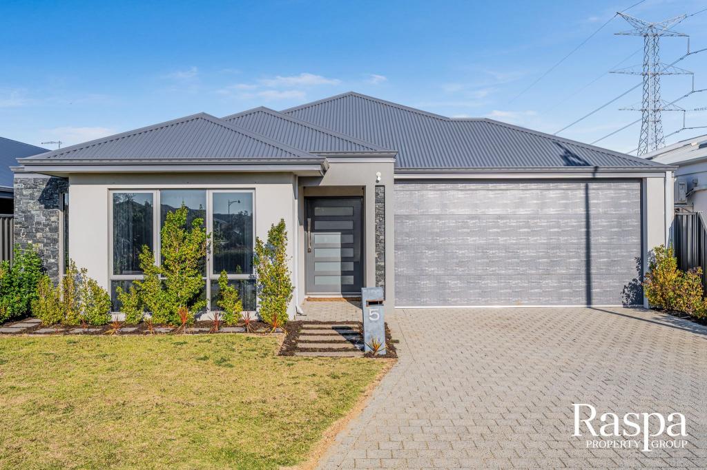 5 NANNUP PKWY, PIARA WATERS, WA 6112