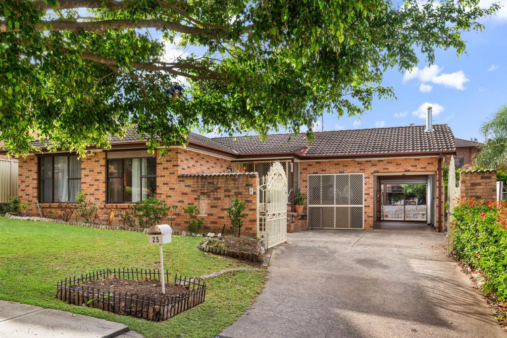 25 Restwell Rd, Bossley Park, NSW 2176