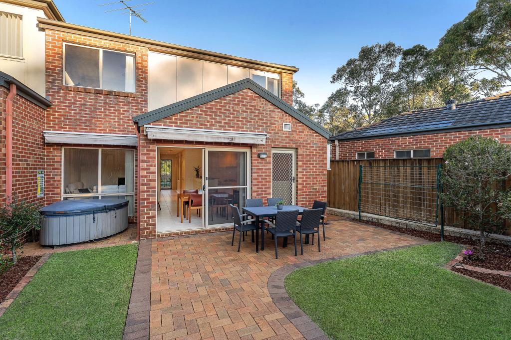 7 Aurora Dr, St Ives Chase, NSW 2075