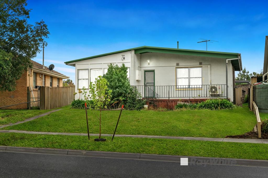 8 Boobyalla St, Doveton, VIC 3177