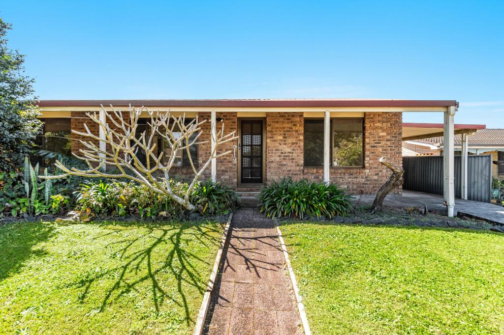 11 Simpson Ave, Wollongbar, NSW 2477