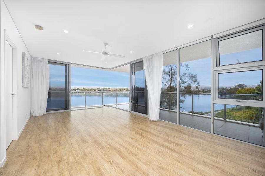 332/33 Lakefront Cres, Varsity Lakes, QLD 4227