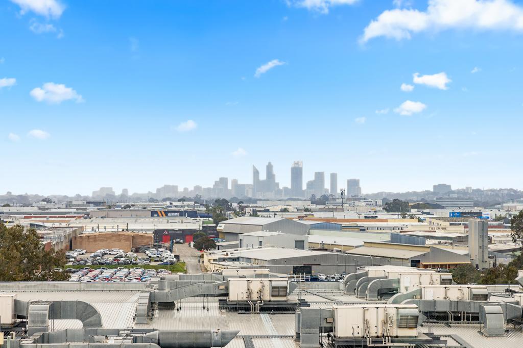 703/6 Baumea Way, Innaloo, WA 6018