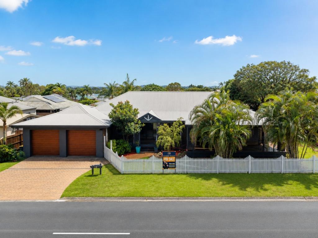 19 Pandanus St, Beaconsfield, QLD 4740