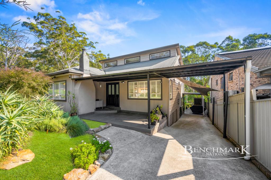 33 Bingara Dr, Sandy Point, NSW 2172