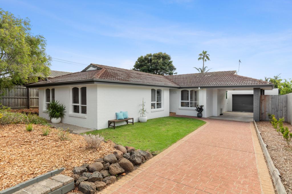 118 Heyers Rd, Grovedale, VIC 3216