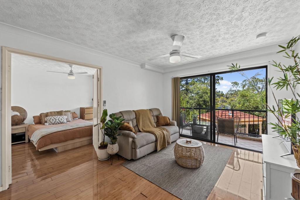 7/27 Chester Tce, Southport, QLD 4215