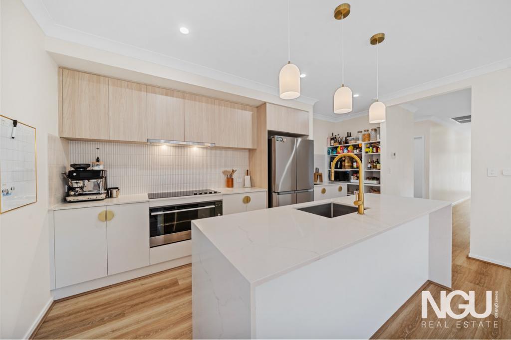 56 Mcclune St, Logan Reserve, QLD 4133