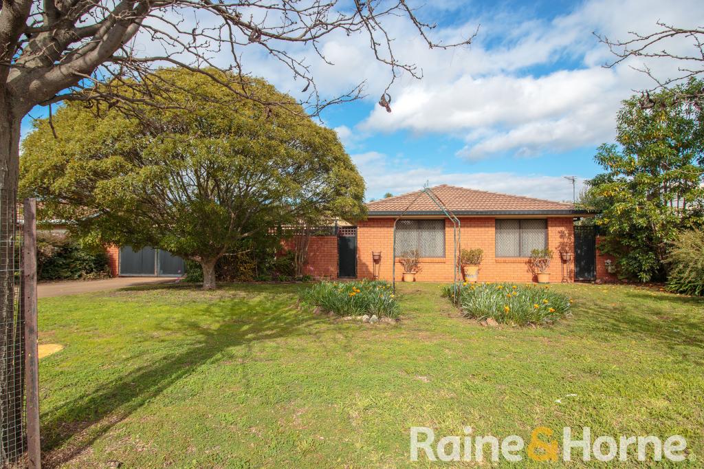 37 Buckingham Dr, Dubbo, NSW 2830