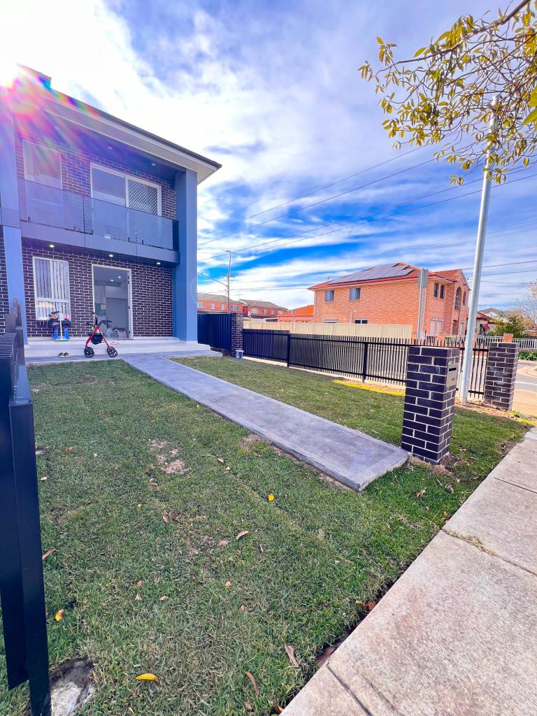 79 Kiora St, Canley Heights, NSW 2166