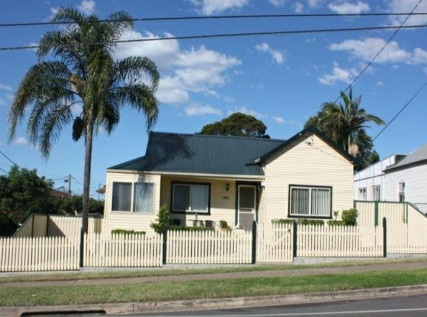 120 Chetwynd Rd, Merrylands, NSW 2160