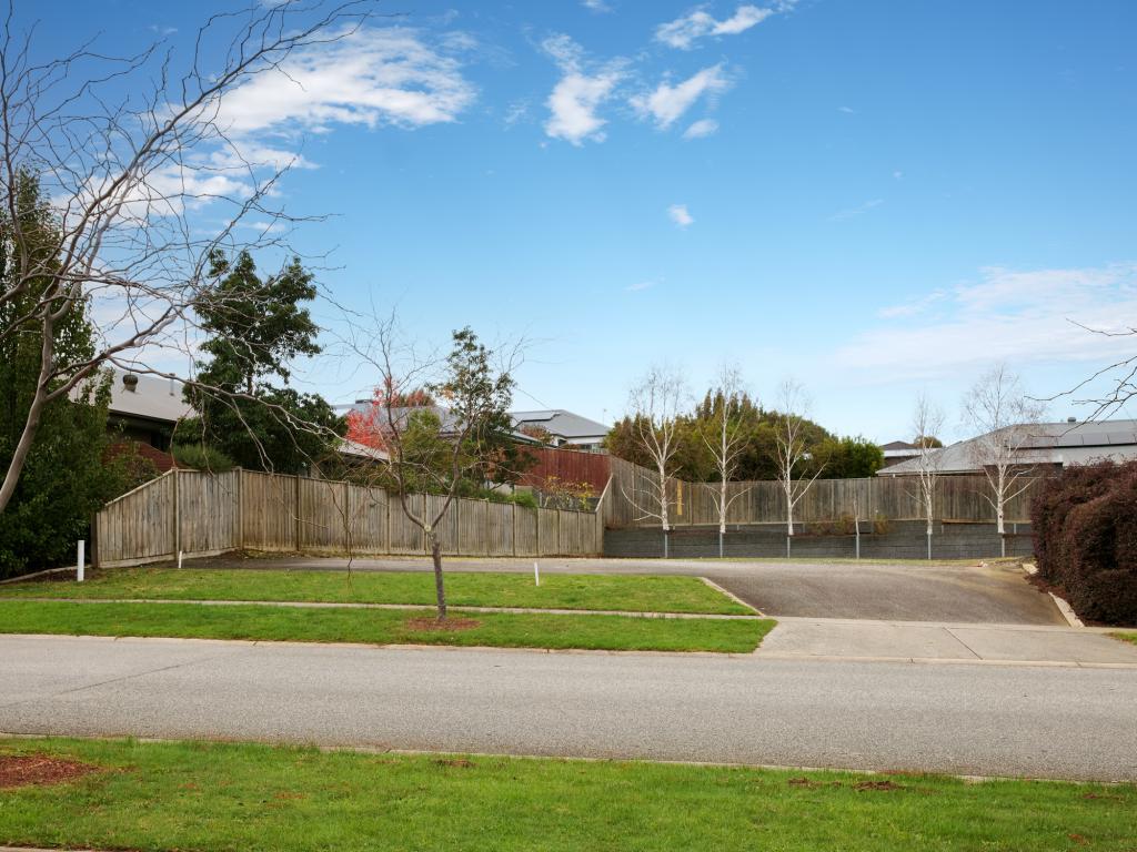 4 Willandra Cct, Warragul, VIC 3820