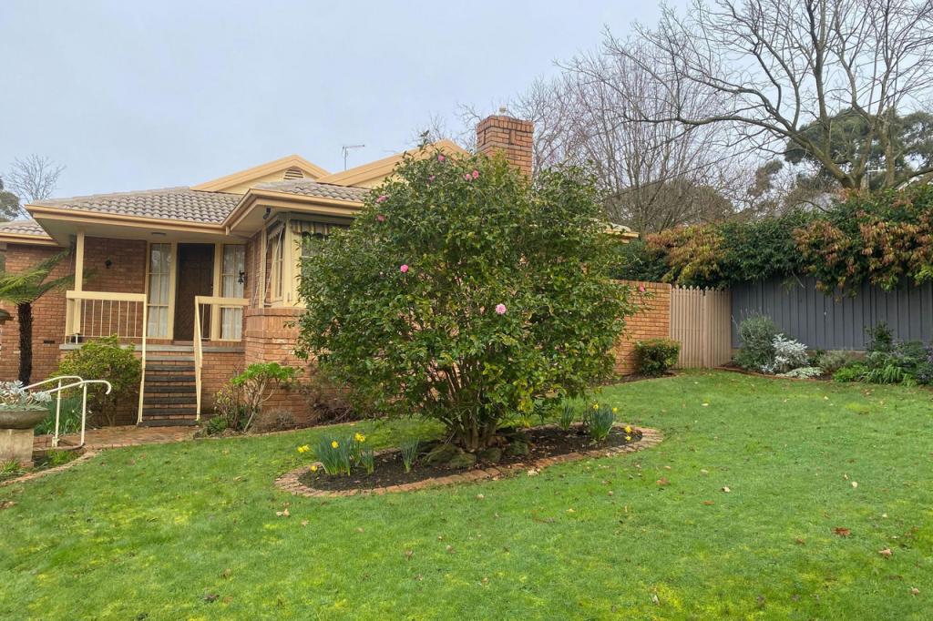 40 Palmerston St, Berwick, VIC 3806