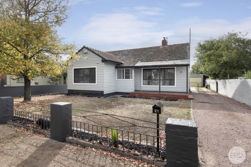 21 Yarrowee St, Sebastopol, VIC 3356