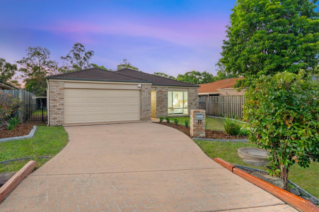 17 Mimosa St, Parkinson, QLD 4115