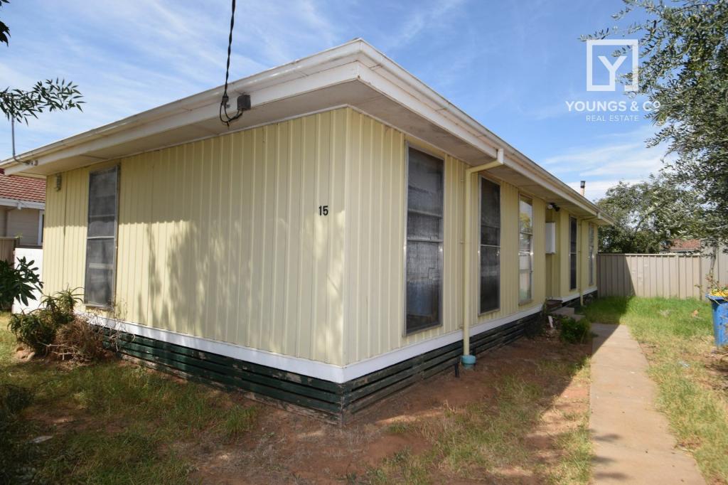 15 Stevens Cres, Mooroopna, VIC 3629